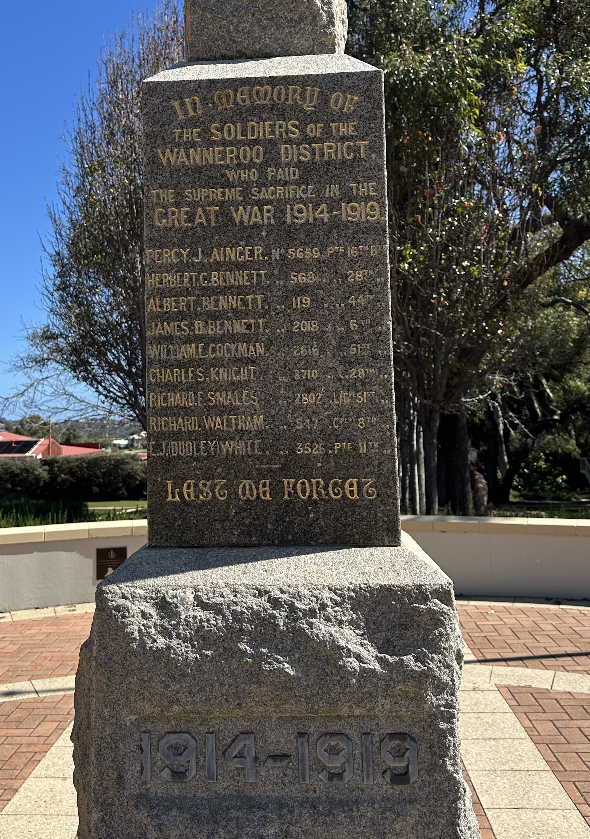In memory of Wanneroo soldiers memorial plaque